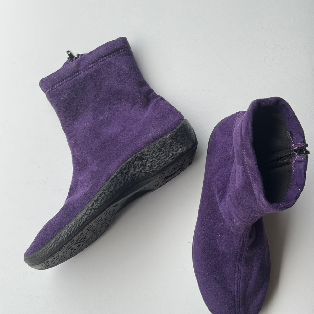 Elegant Purple Women's Winter Boots